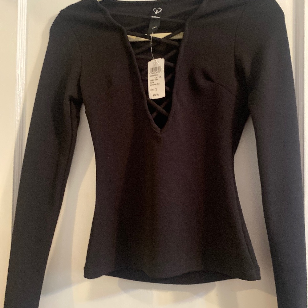 Long sleeve black shirt